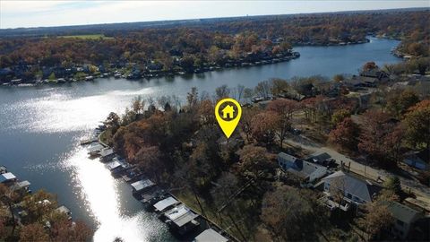 32 G Street Lake Lotawana MO 64086