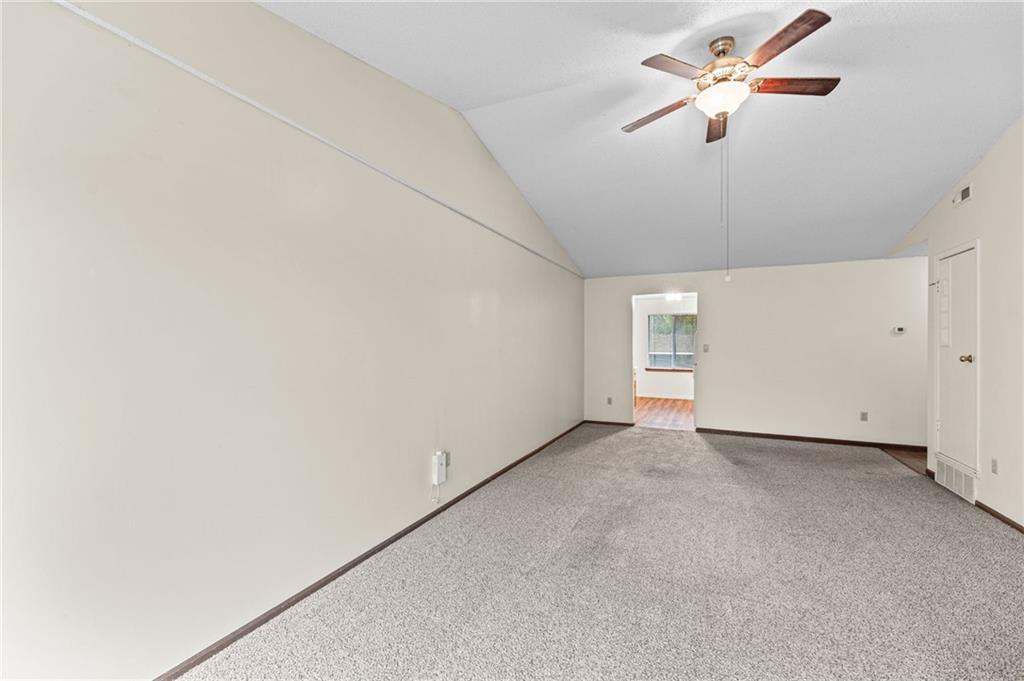 8143 Holmes Road 201