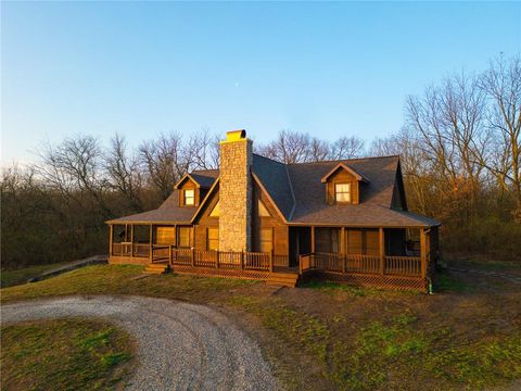 684 NW 832P Road Blairstown MO 64726