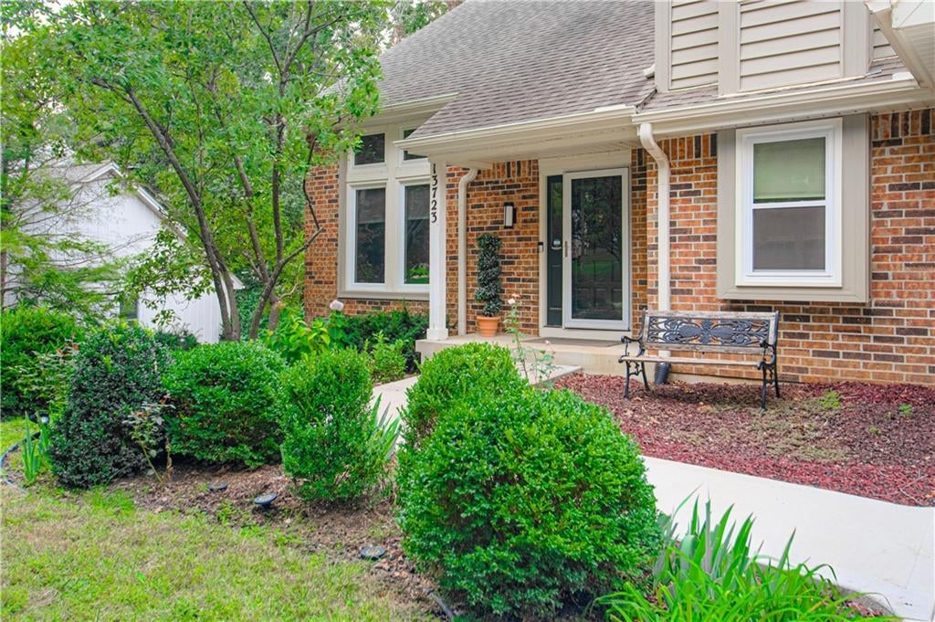13723 W 75th Place