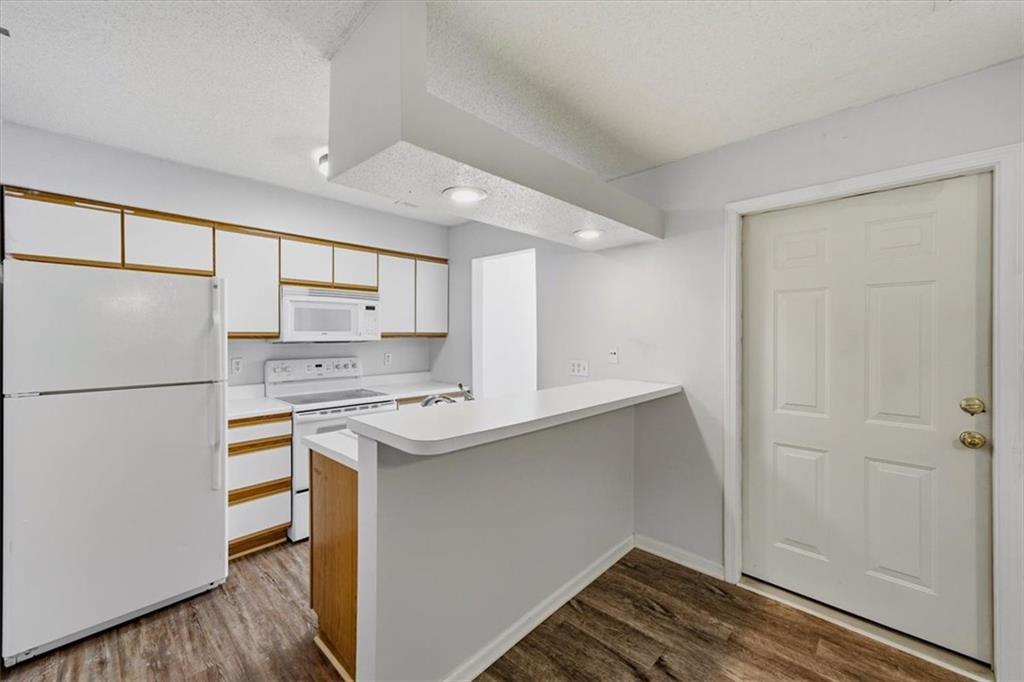 2393 NE 68th Street