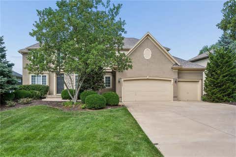 Photo of 5427 W 164th Place, Overland Park, KS 66085 (MLS # 2636614)