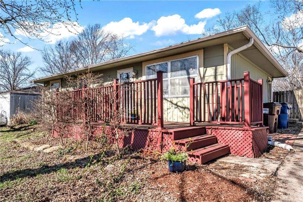 Photo of 2727 Rawhide Lane, Lawrence, KS 66046 (MLS # 2608004)