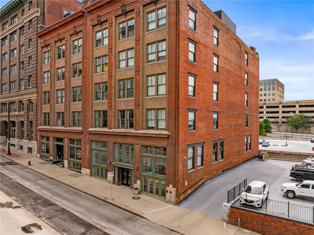 700 Broadway Boulevard 210