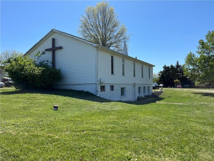 Photo 1 of 16 — 12584 SW Highway 6 N/A, Stewartsville, MO 64490