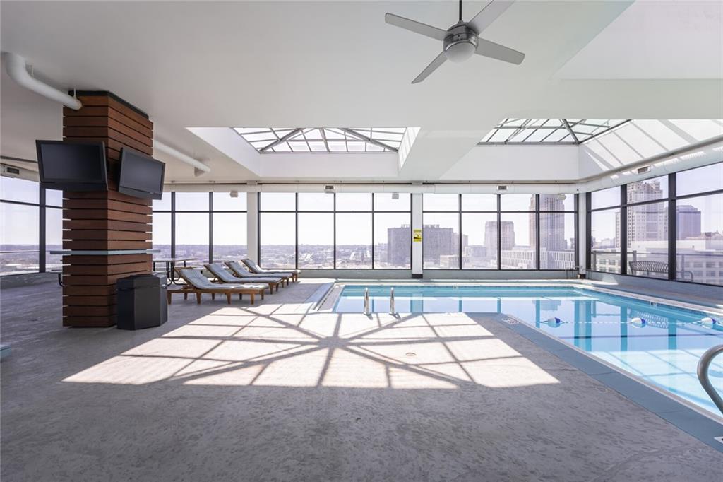 700 E 8th Street 8F