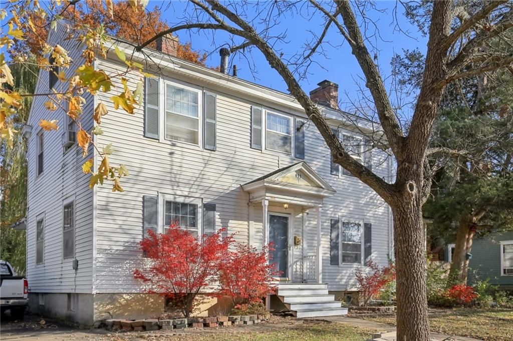 Photo of 933 S Main Street, Ottawa, KS 66067 (MLS # 2591969)