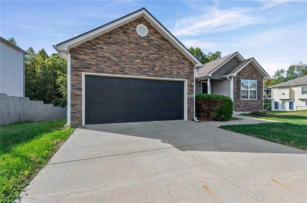 3305 NW 87th Street