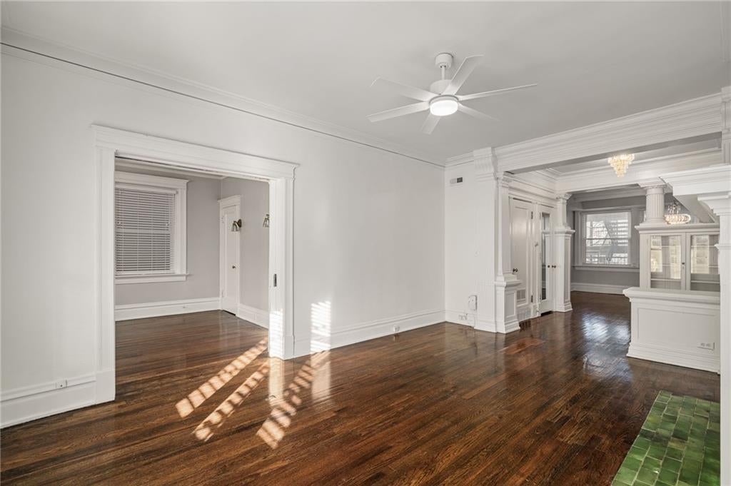 1110 E Armour Boulevard 2