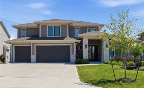 Photo of 9311 W 168th Terrace, Overland Park, KS 66085 (MLS # 2630651)