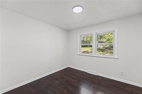 Tiny photo for 806 Howard Lane, Liberty, MO 64068 (MLS # 2648402)
