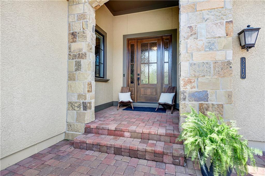 3216 W 137TH Street