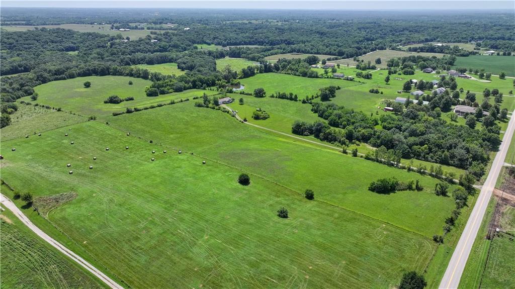 Lathrop, Missouri 64465, United States, 3 Bedrooms Bedrooms, ,2 BathroomsBathrooms,Residential,Active,179457