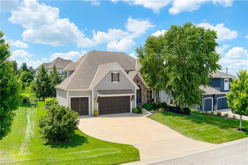 9405 W 163rd Place