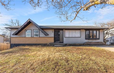 8511 Ann Avenue Kansas City KS 66112