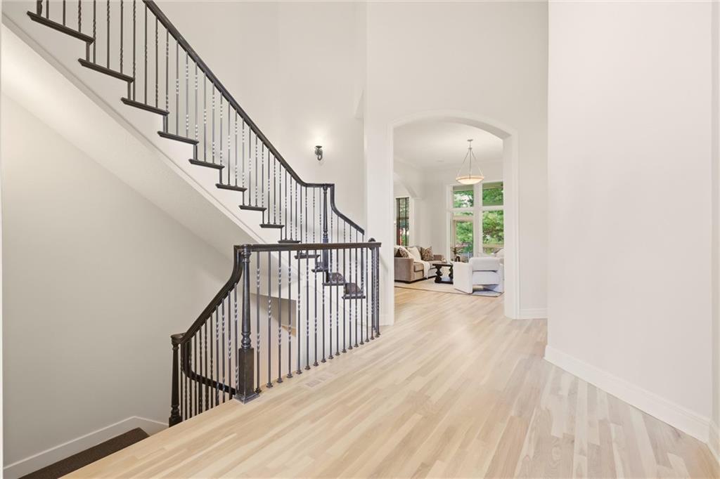 5272 W 150th Terrace