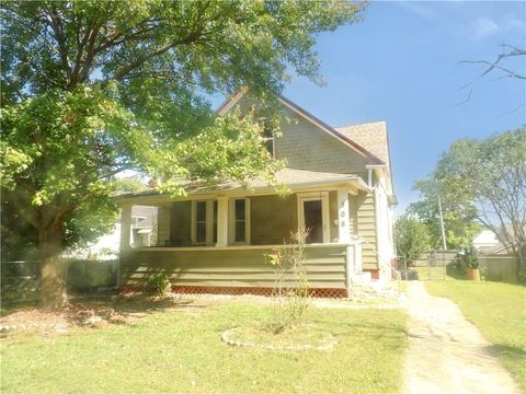 508 N Evergreen Avenue Chanute KS 66720