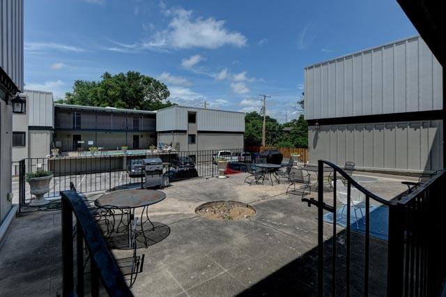 4157 Roanoke Road 12