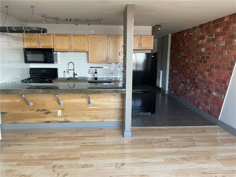 600 E 8th Street 11M Kansas City MO 64106