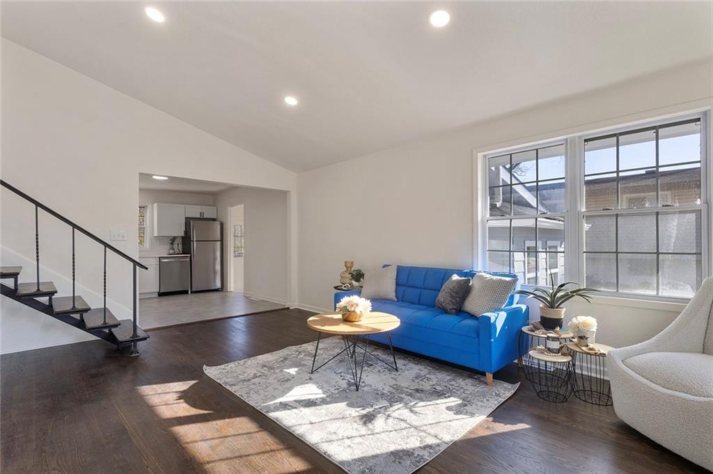 5428 NE 43rd Terrace