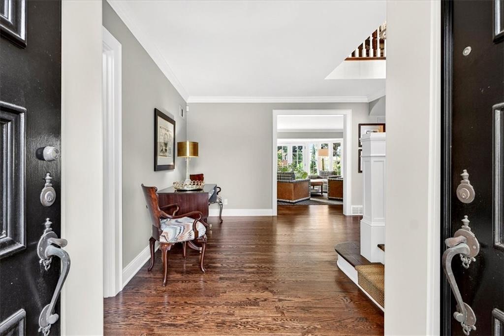 1055 W 54th Street