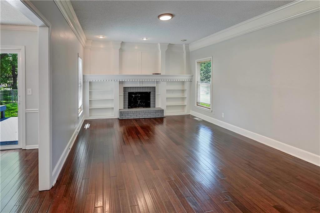 Blue Springs, Missouri 64015, United States, 4 Bedrooms Bedrooms, ,3 BathroomsBathrooms,Residential,Active,131463