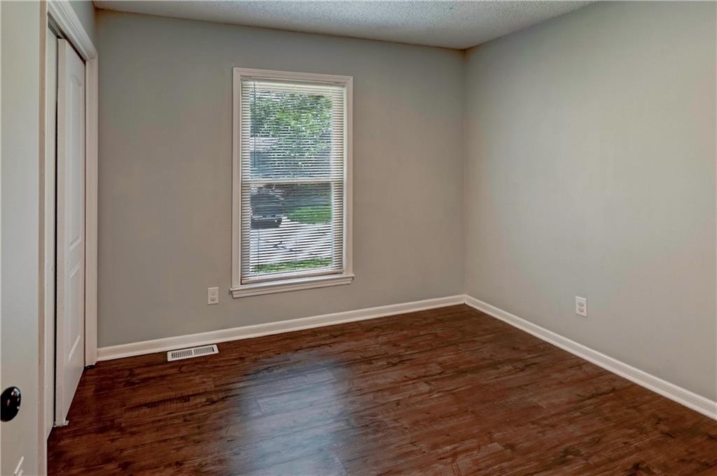 Blue Springs, Missouri 64015, United States, 4 Bedrooms Bedrooms, ,3 BathroomsBathrooms,Residential,Active,131463