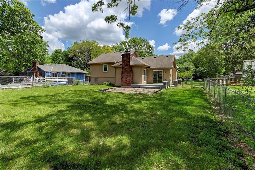 Blue Springs, Missouri 64015, United States, 4 Bedrooms Bedrooms, ,3 BathroomsBathrooms,Residential,Active,131463