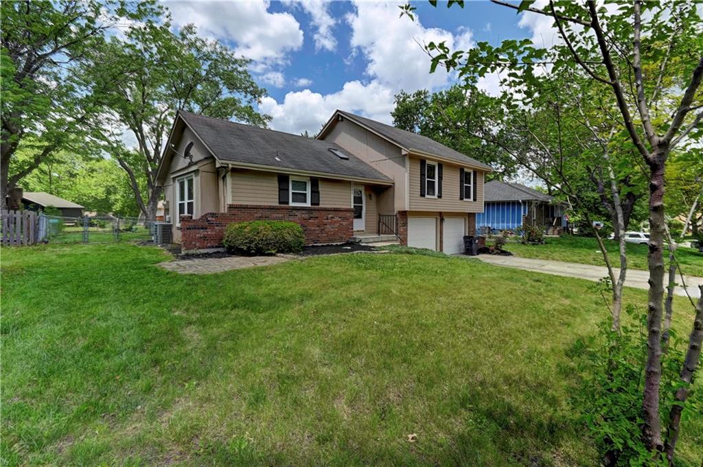 Blue Springs, Missouri 64015, United States, 4 Bedrooms Bedrooms, ,3 BathroomsBathrooms,Residential,Active,131463