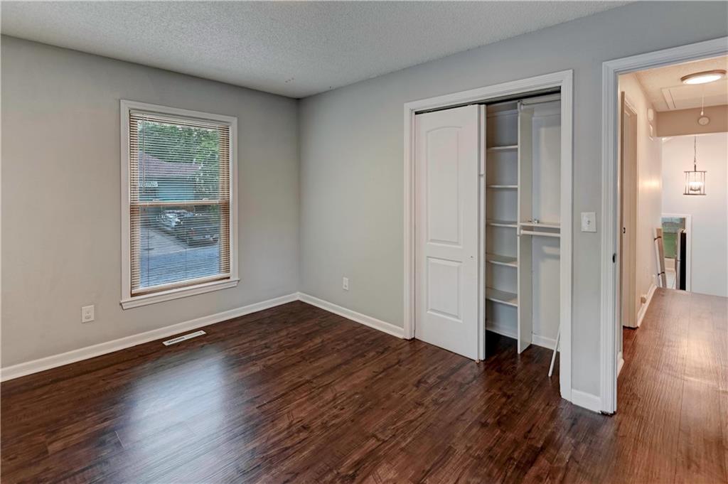 Blue Springs, Missouri 64015, United States, 4 Bedrooms Bedrooms, ,3 BathroomsBathrooms,Residential,Active,131463