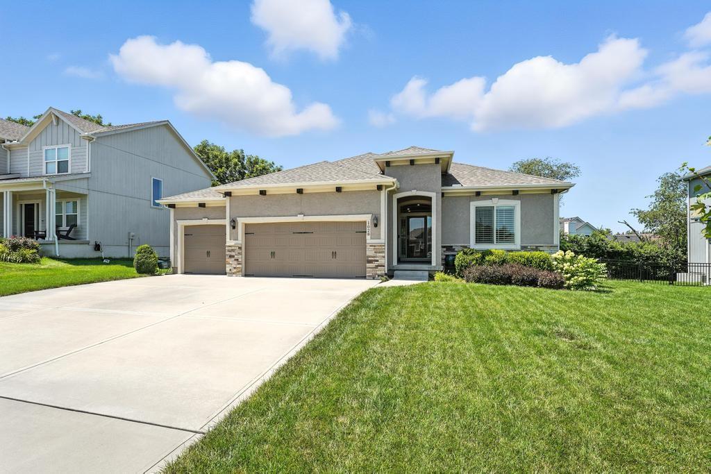 1028 NE Copperwood Drive