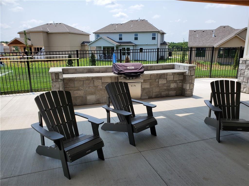 17421 W 169th Place
