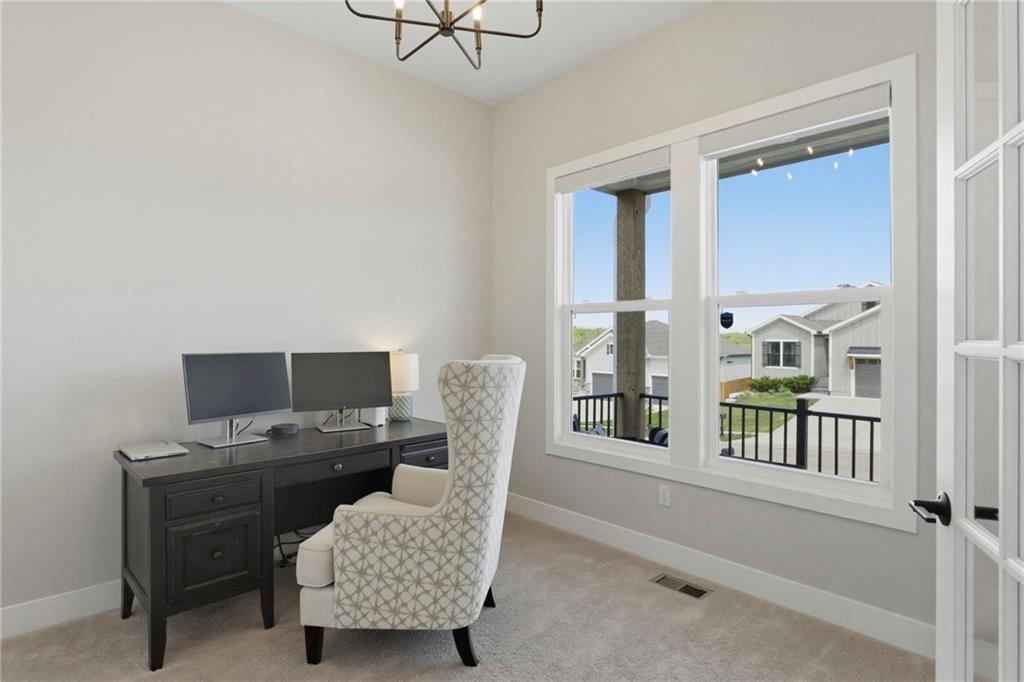 25189 W 141st Terrace