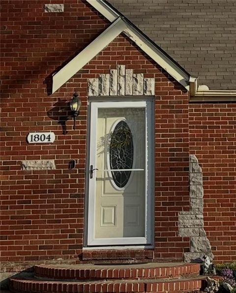 1804 W Liberty Drive Liberty MO 64068