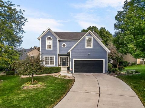 Photo of 13654 W 129th Street, Olathe, KS 66062 (MLS # 2581204)