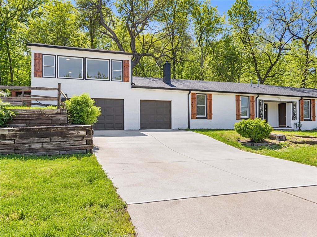 8850 Woodland Drive