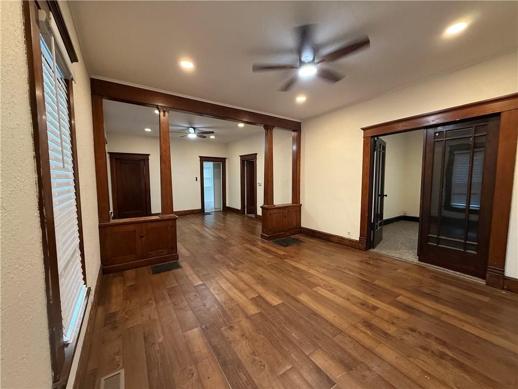 Photo of 602 N Catalpa Street, Pittsburg, KS 66762 (MLS # 2627263)