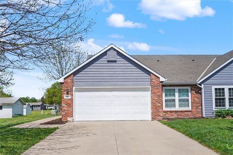 2004 E 24th Terrace, Lawrence, KS 66046 - MLS#: 2613915