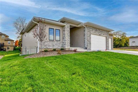 3916 SW Flintrock Drive, Lee\'s Summit, MO 64082 - MLS#: 2575707