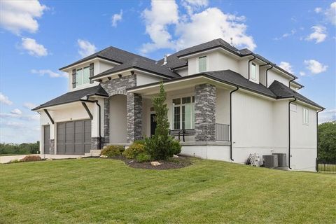 2421 W 177th Street Overland Park KS 66085