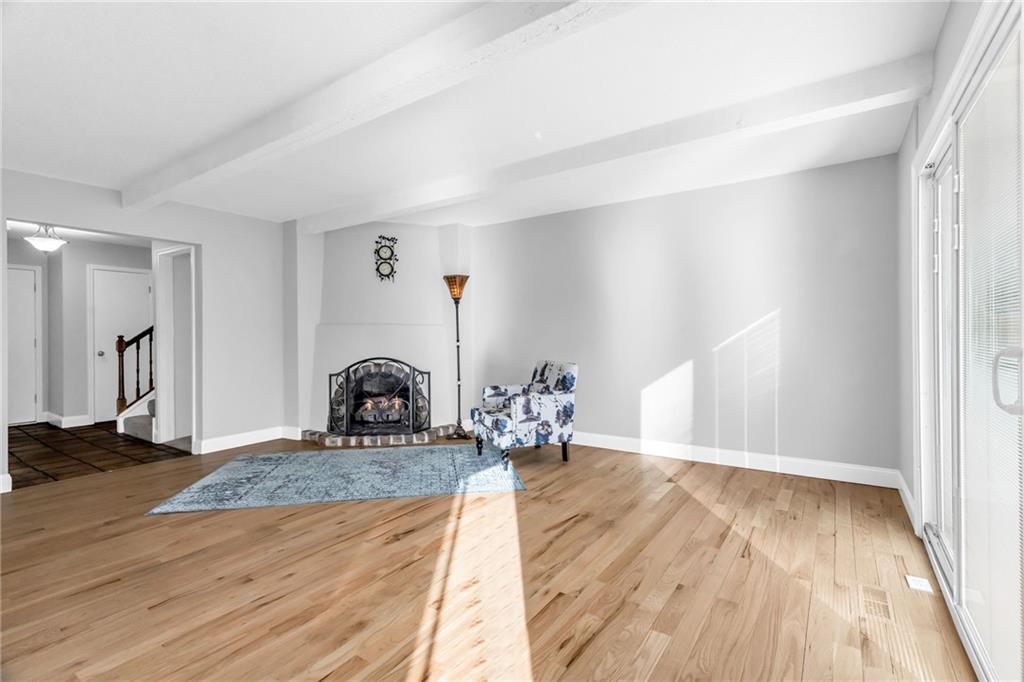 10239 Robinson Street