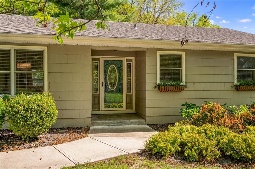 2105 W 97th Street