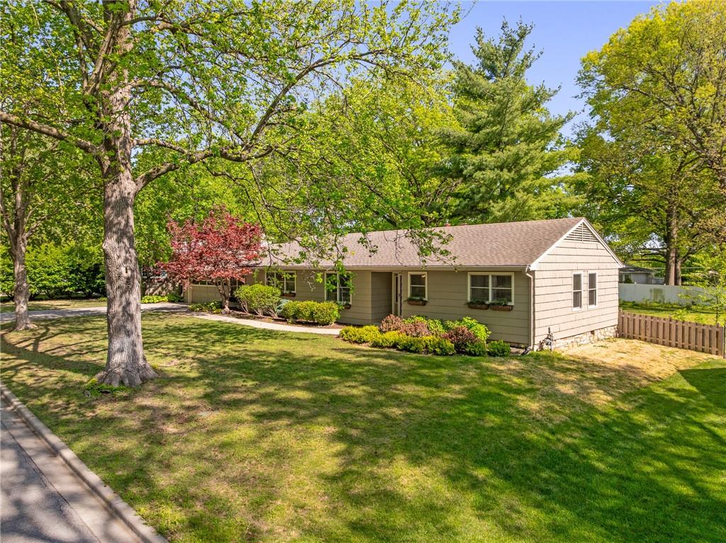 2105 W 97th Street