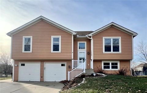 16402 Harris Avenue Belton MO 64012