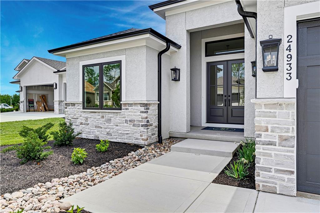 24933 W 98th Place