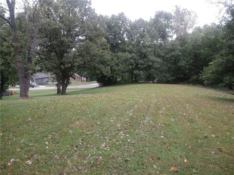 MLS: 2607927