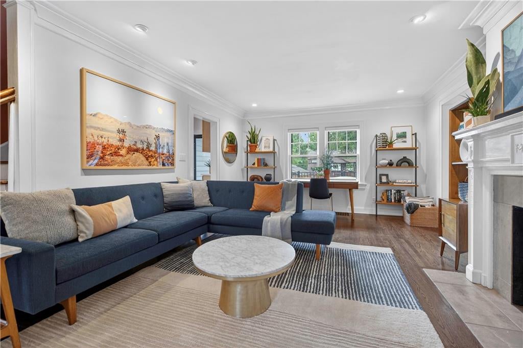 24 W 69th Street