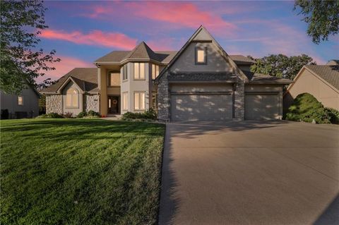 2436 NW Valley View Drive, Lee\'s Summit, MO 64081 - MLS#: 2581271