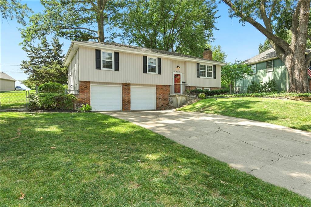 9917 W 65th Place