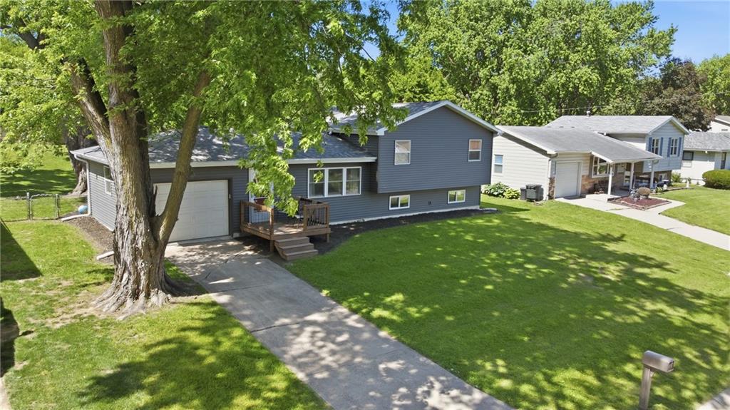 1522 Frankie Lane